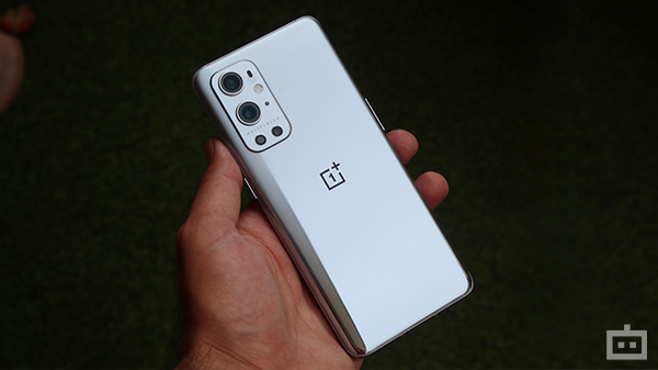 OnePlus 9 Pro Review OnePlus 9 Pro Review
