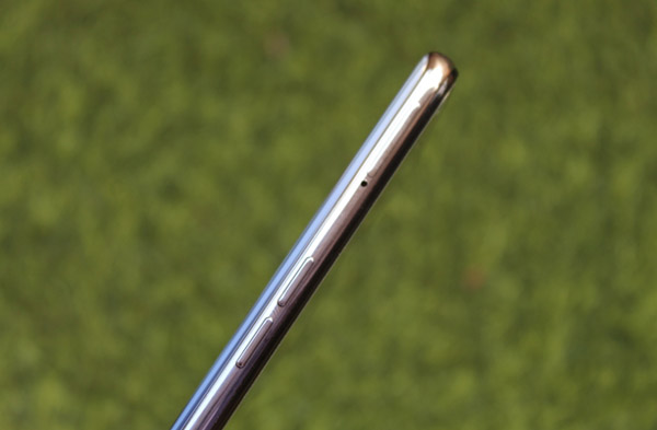 OPPO F19 Is The Most Desirable Smartphone Under 20K: Here's Why