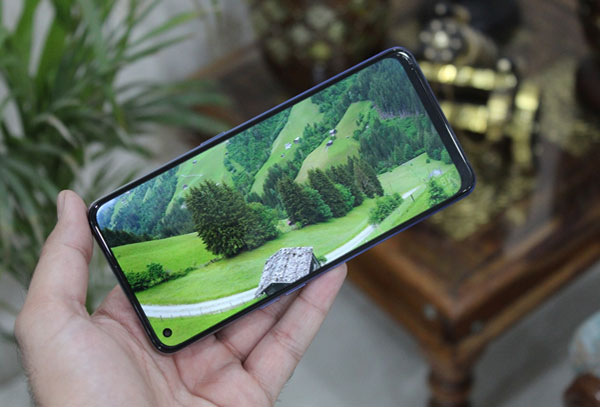 OPPO F19 Is The Most Desirable Smartphone Under 20K: Here's Why