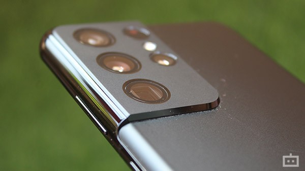 Samsung, Olympus Reportedly Partner For Future Smartphone Cameras Samsung, Olympus Reportedly Partner For Future Smartphone Cameras