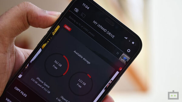 Connecting iXpand Flash Drive Luxe With iPhone