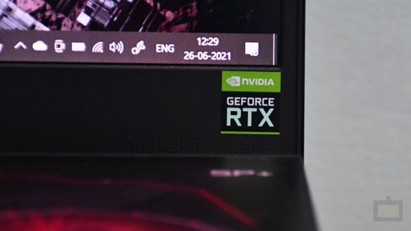 Asus ROG Zephyrus Duo 15 SE GX551 GPU Performance And Gaming