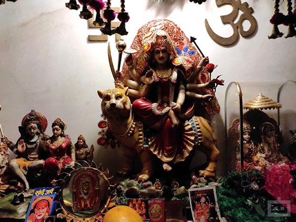 Blind Camera Comparison: Redmi Note 10 Pro Vs iQOO Z3 5G