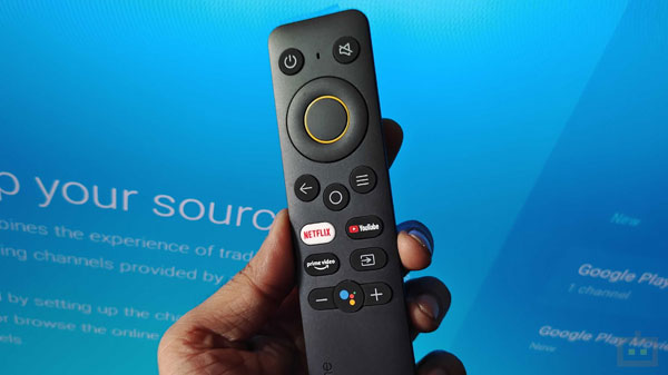 Realme 32-inch FHD Smart TV: Remote, Connectivity Options