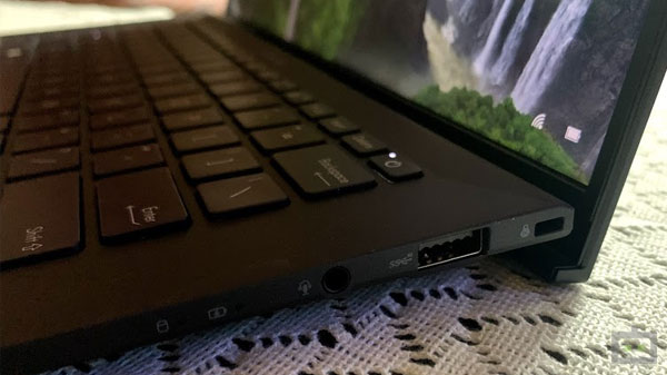 experience the Asus ExpertBook B9