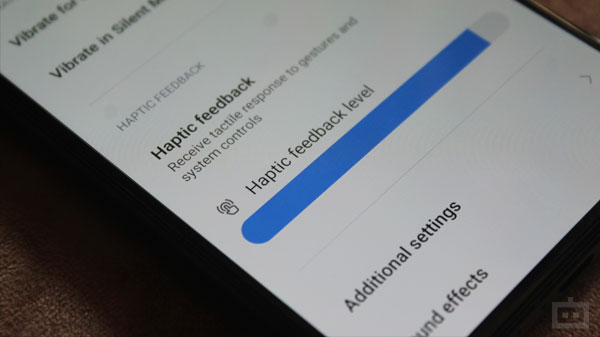 Excellent Haptic Feedback & Good Sounding Speakers