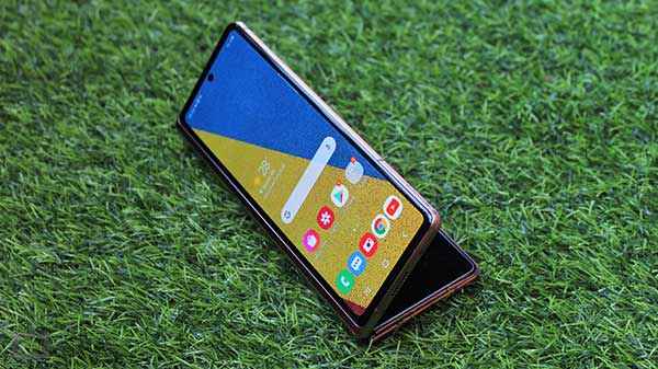 Samsung Galaxy Z Fold 3
