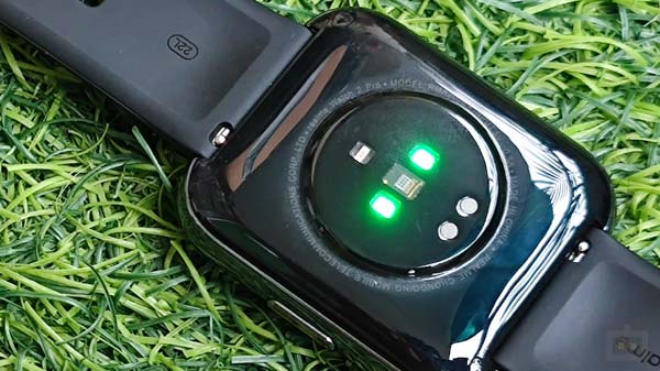 VO2 Max, Built-in GPS & 24x7 Heart-Rate Monitoring