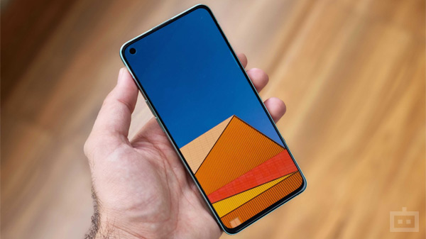 Competition Offers Higher Refresh Rate & Better Peak Brightness