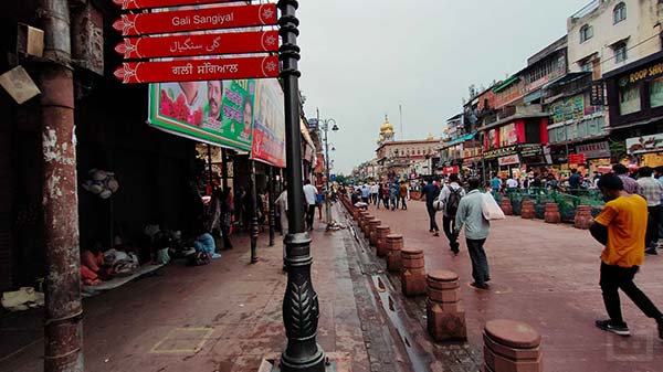 Does Street Photography Features Work?