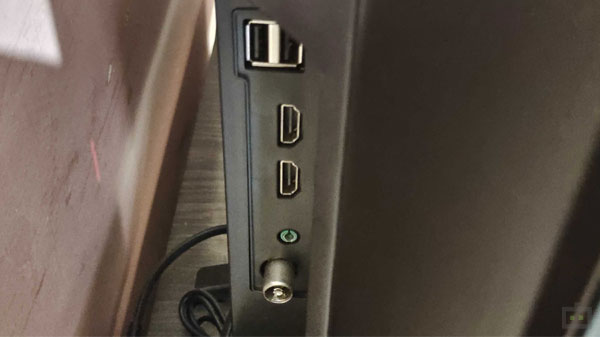 Sony 32W830 Android Smart TVRemote Control, Connectivity