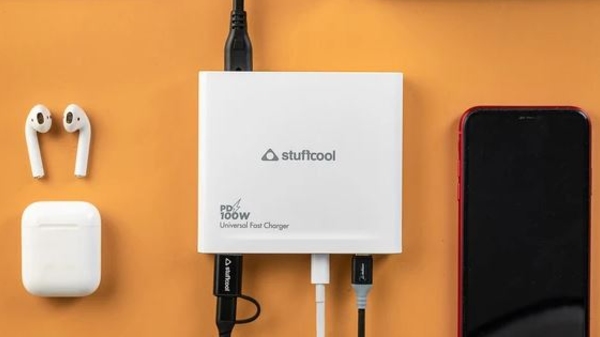 This Single Power Brick Can Charge Four Devices At Once