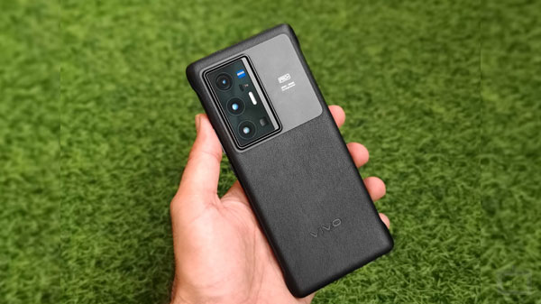 Vivo X70 Pro+ Design