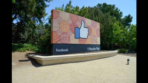 Facebook Working On New Name To Create A Metaverse
