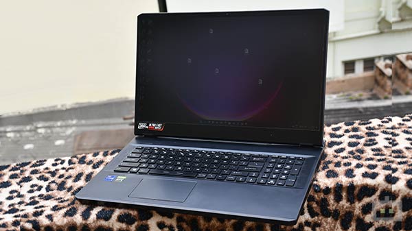 MSI GE76 Raider 11UH Web Camera