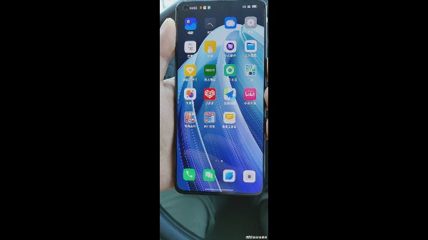 Oppo Reno7 Pro Alleged Live Images Surface Online