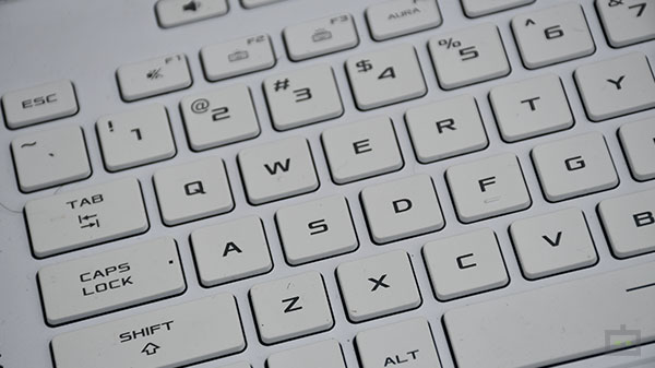 Asus ROG Zephyrus G15 Keyboard And Trackpad