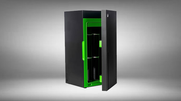 Xbox Series X Mini Fridge