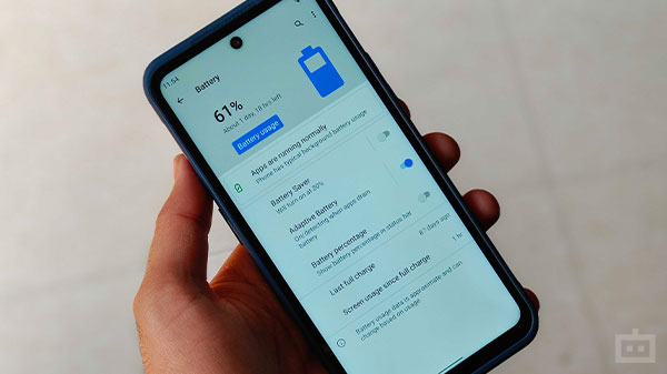 4,630mAh Battery & 18W Wired-Charging