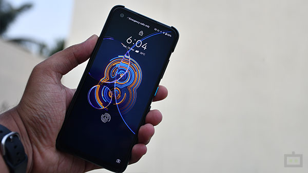 Asus 8Z: The X-Factor