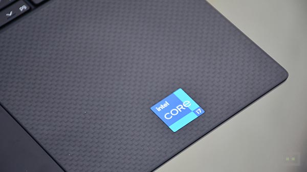 Dell XPS 17 Performance: On Par With High-End Machines