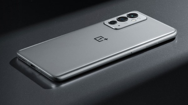 Oppo Reno7 Pro Vs OnePlus 9RT: Price Factor