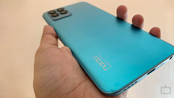 Realme Narzo 50 Design: Stylish But Smudges