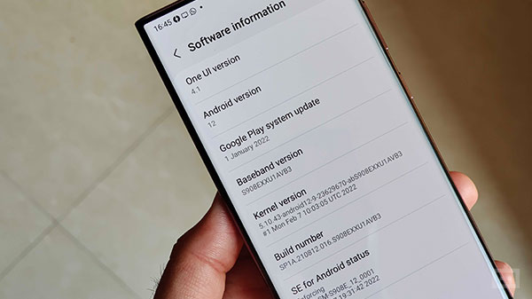 Four Generations Of Android OS Upgrades