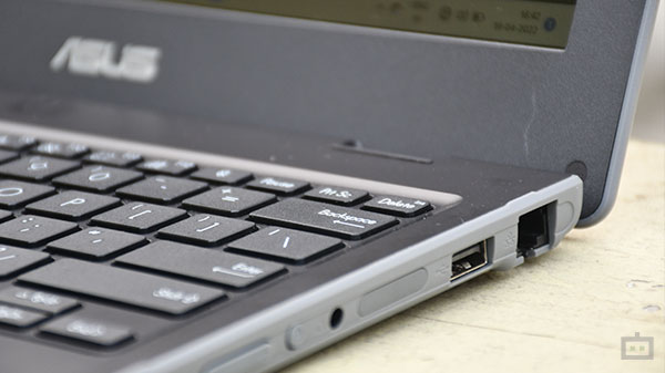Asus BR1100 Review: Battery Life And Connectivity