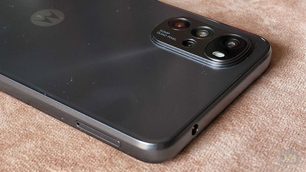 Type-C Charging Port, 3.5mm Audio Jack & microSD Card