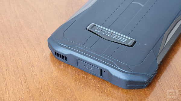 Doogee S98 Battery Life & Connectivity