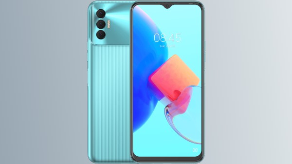 Tecno Spark 8P With 50MP Camera, Helio G85 SoC Launched Tecno Spark 8P With 50MP Camera, Helio G85 SoC Launched