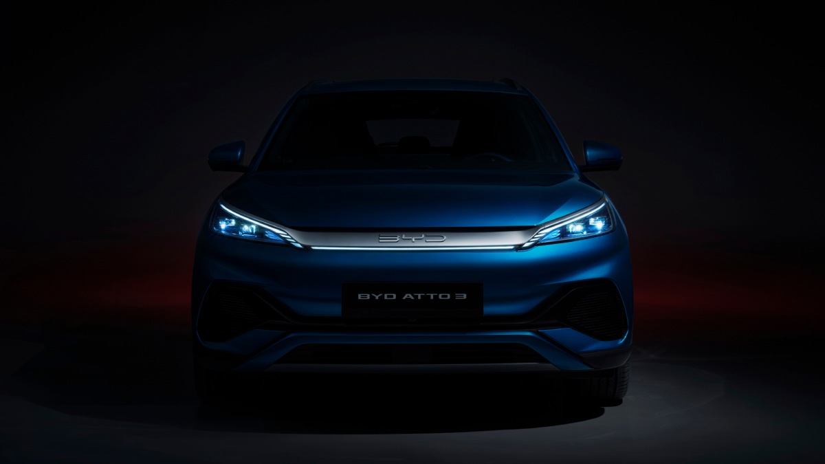 BYD Atto 3 Mid-Size Electric SUV With 521km Range Launched In India