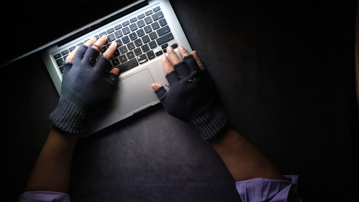 Cybercrook Dupes Man of 4.3 Million Yuan Using Deepfake Video Cybercrook Dupes Man of 4.3 Million Yuan Using Deepfake Video