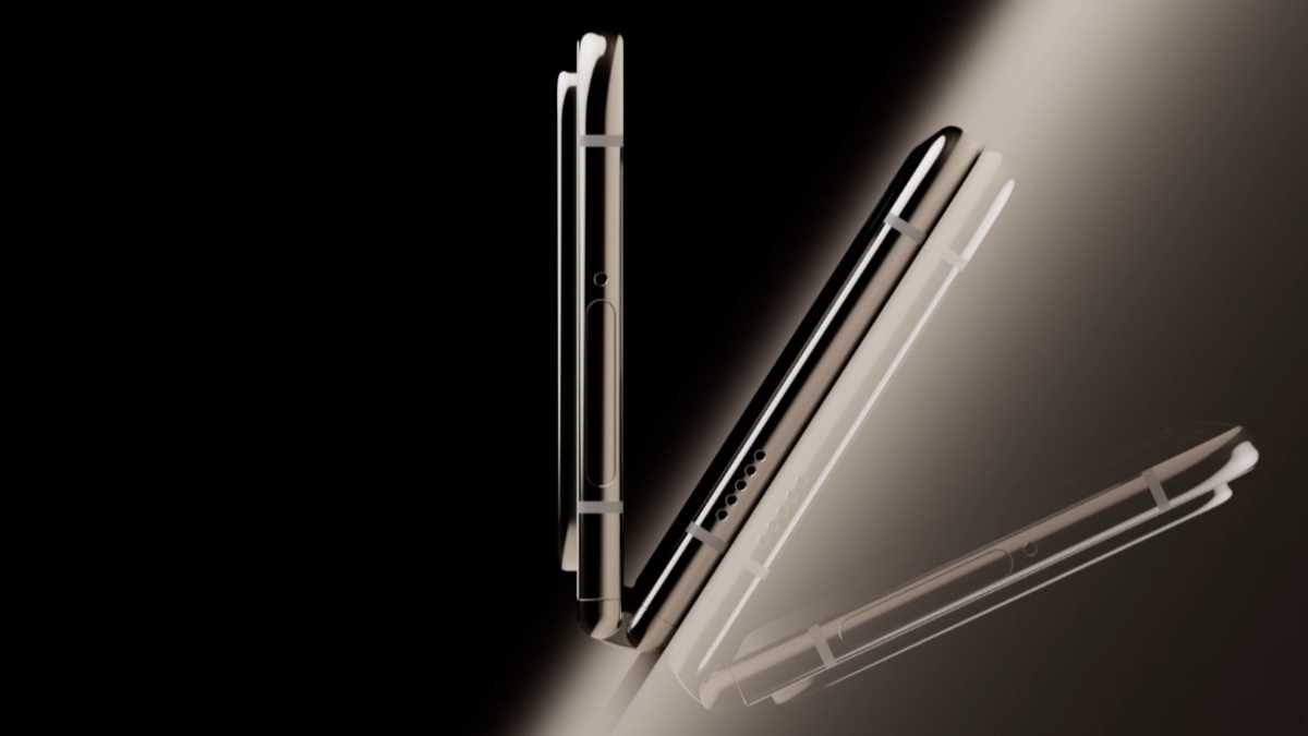 Google Pixel Fold officially announced