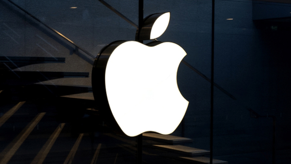Apple’s Stock Reaches New High, Nears $3 Trillion Market Cap