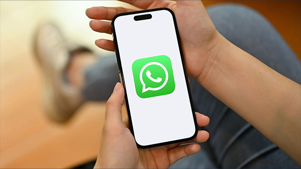 WhatsApp To Soon Enable Multiple Accounts on a Single Device WhatsApp To Soon Enable Multiple Accounts on a Single Device