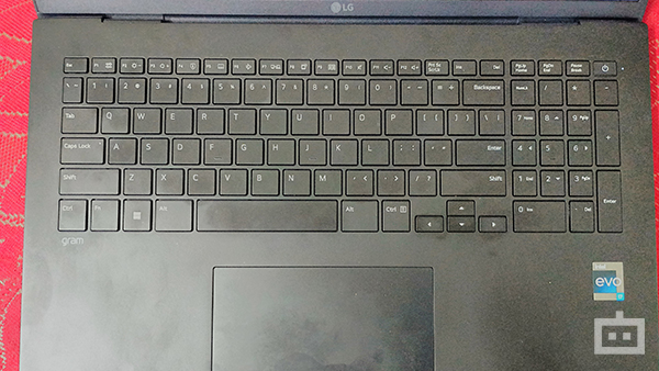 LG Gram 17 (2023) Review