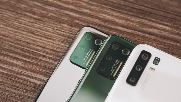 Q3 2023 Report: Global Smartphone Market Dips, Emerging Markets Thrive