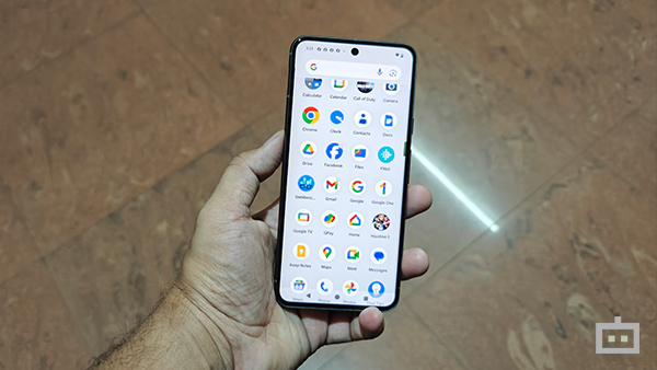 Google Pixel 8 Review: Best Compact Smartphone in 2023?