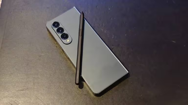 Indian Smartphone Market Stagnates in Q3 2023: IDC