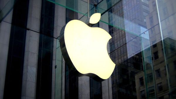 EU to Slap Apple with €500 Million Fine