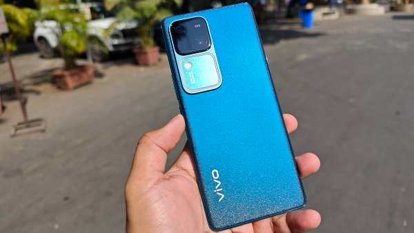 Vivo V30 Series Set to Go on Sale in India Today via Flipkart