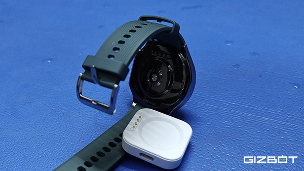 OnePlus Watch 2 Review: Best Wear OS Smartwatch South of Rs 25,000