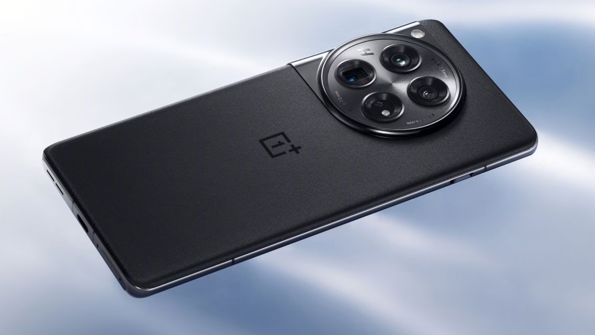 OnePlus 13 Early Leak Hints at a Revamped Camera Island, and Fast Charging to Remain at 100W