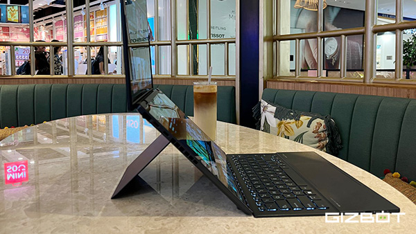 ASUS Zenbook DUO (2024) Review