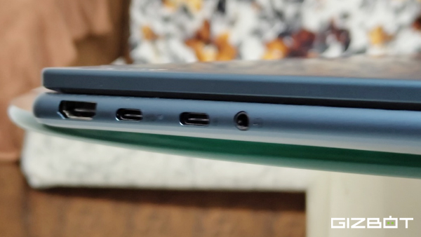 Lenovo Yoga 7i 2-in-1 Review: Performance Prowess with Some Trade-offs