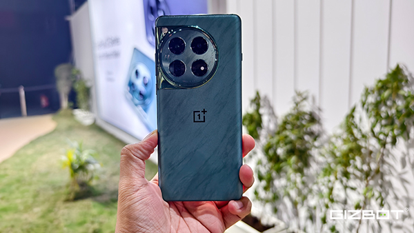 OnePlus 12 Review: Best Default Flagship of 2024?