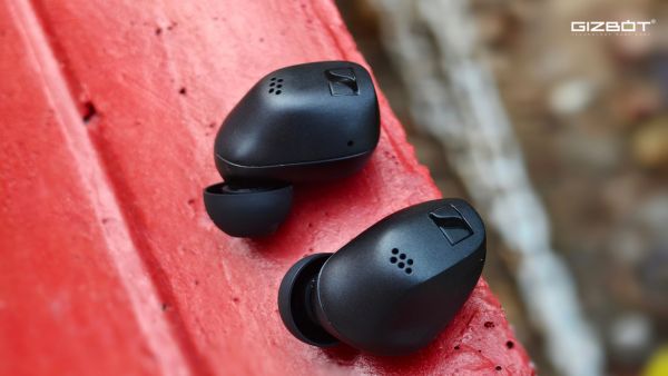 Sennheiser Accentum Review Sennheiser Accentum Review