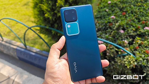 Vivo V30 Sees ₹2,000 Price Cut Ahead of V40 Series Launch